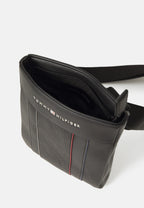 TOMMY HILFIGER SHOULDER BAG