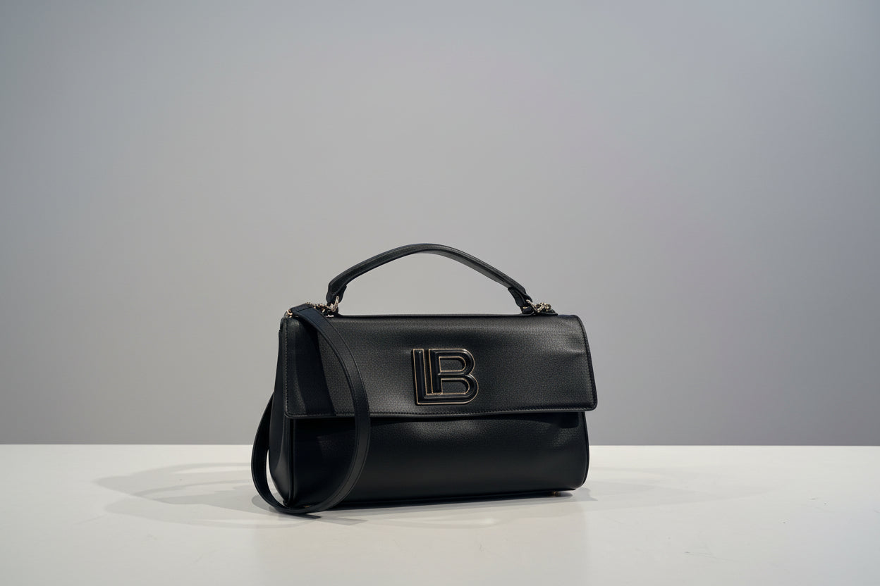 BORSA LAURA BIAGIOTTI IN PELLE NERA MODELLO CLASS