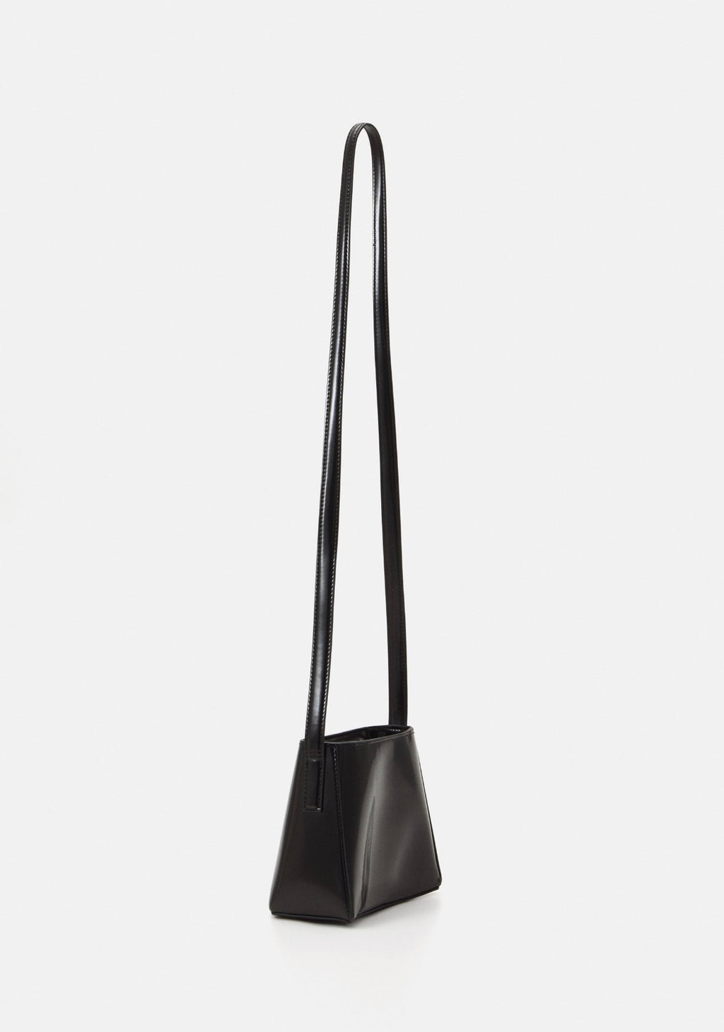 borsa mini Calvin Klein Refined Sculpt lucida nera