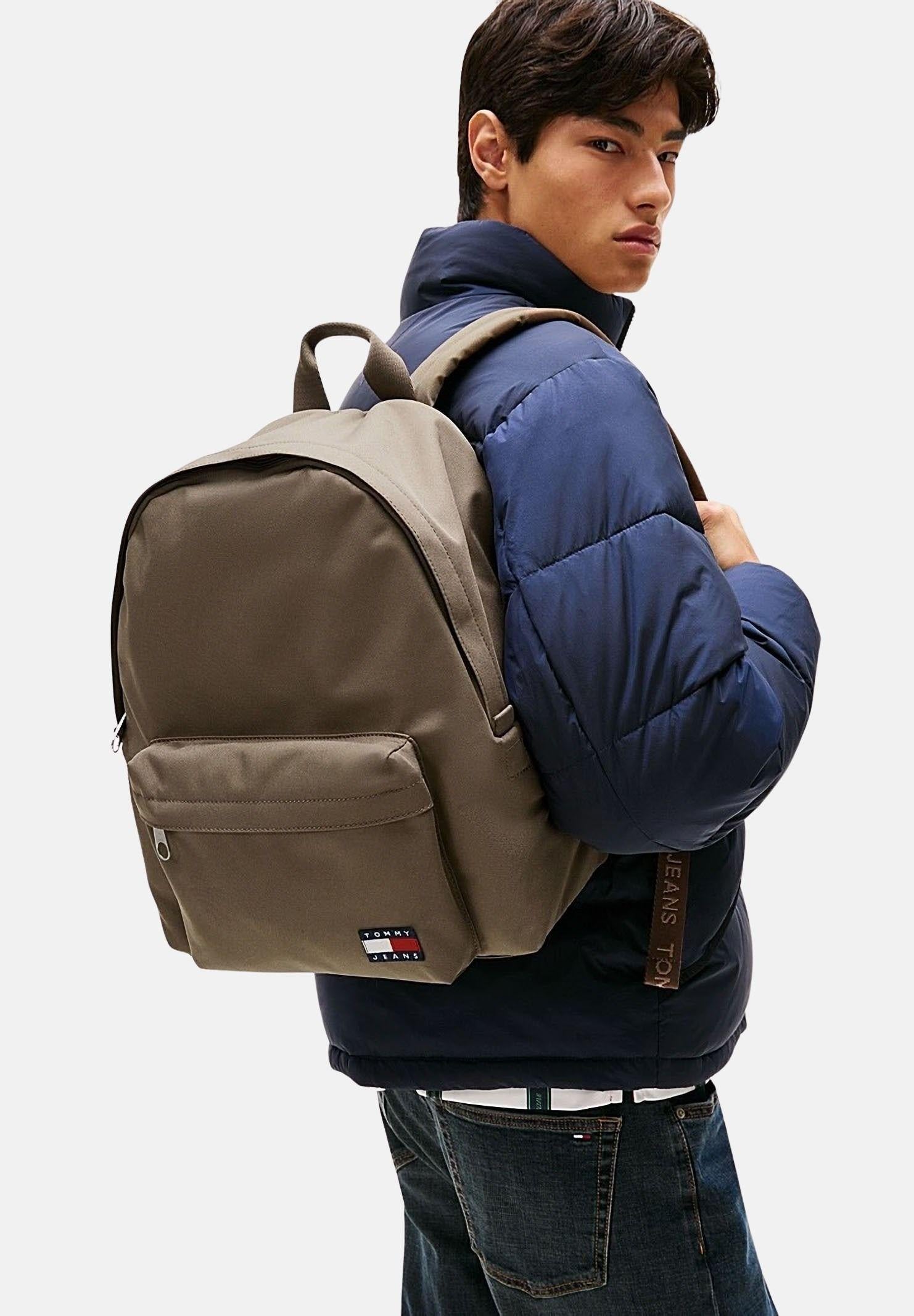 ZAINO TOMMY JEANS TJM ESS DAILY DOME BACKPACK BEIGE